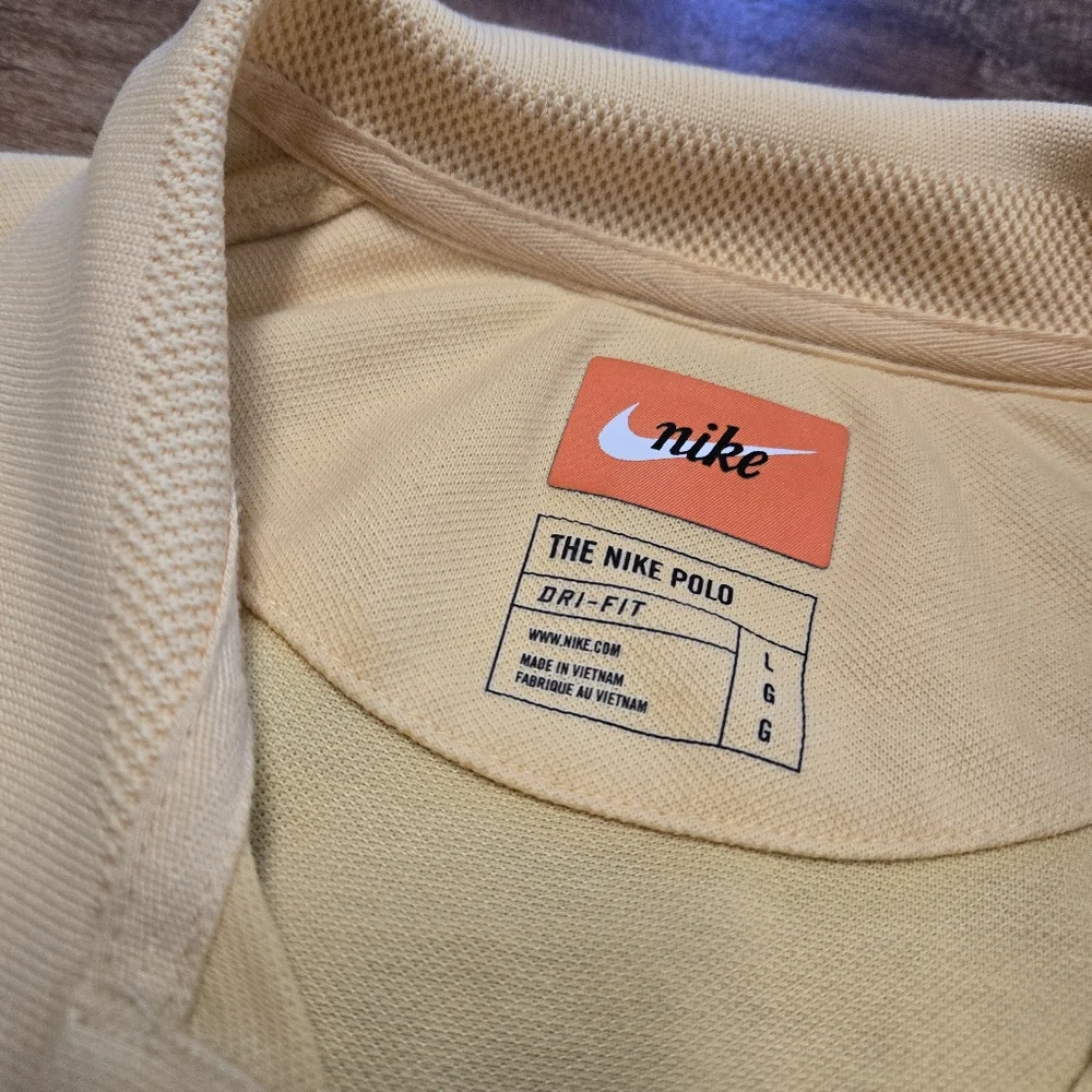 Nike Men's Golf Polo Shirt Light Yellow with Blue Embroidered Clubs Size Large